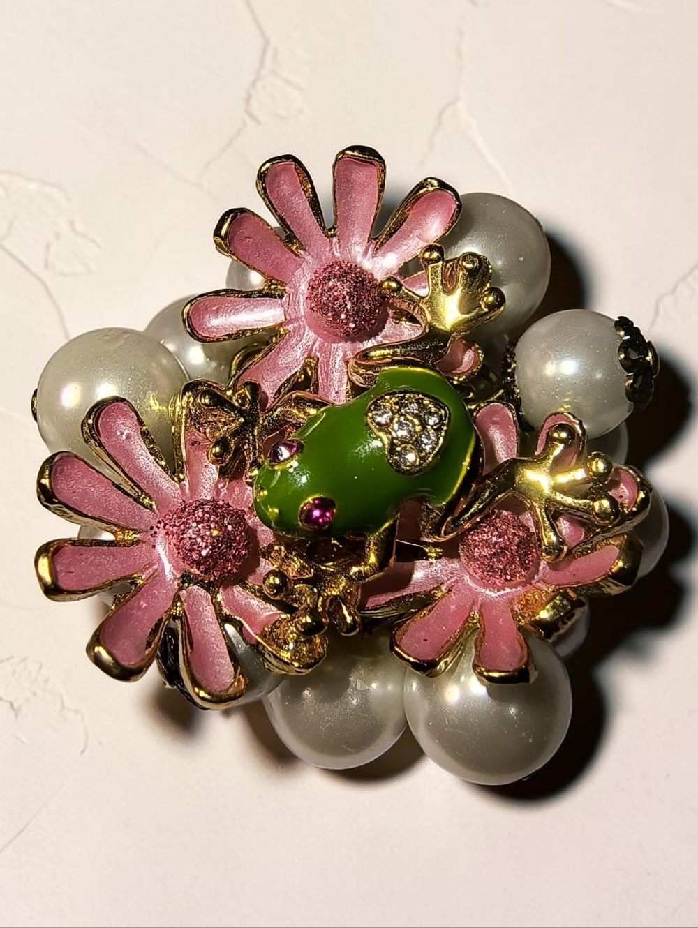 Betsey Johnson Retired Enamel And Faux Pearl Frog And Flower Ring